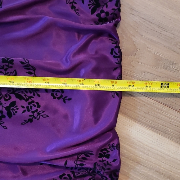 Trixxi Prom / Wedding Guest Dress - Purple / Black Halter - Picture 6 of 15